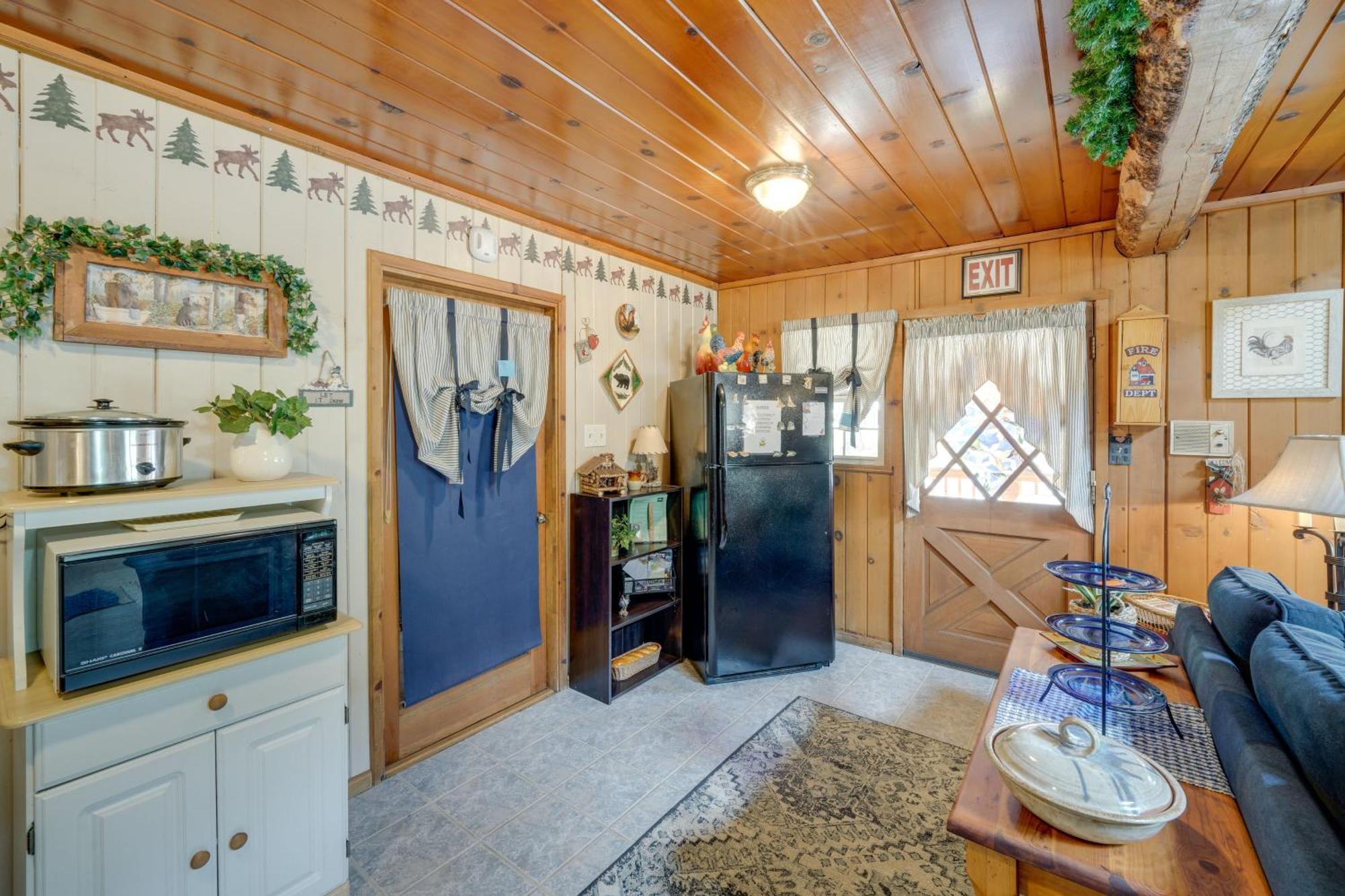 Mountain Tops Ponderosa Getaway Near Dome Rock! Bagian luar foto